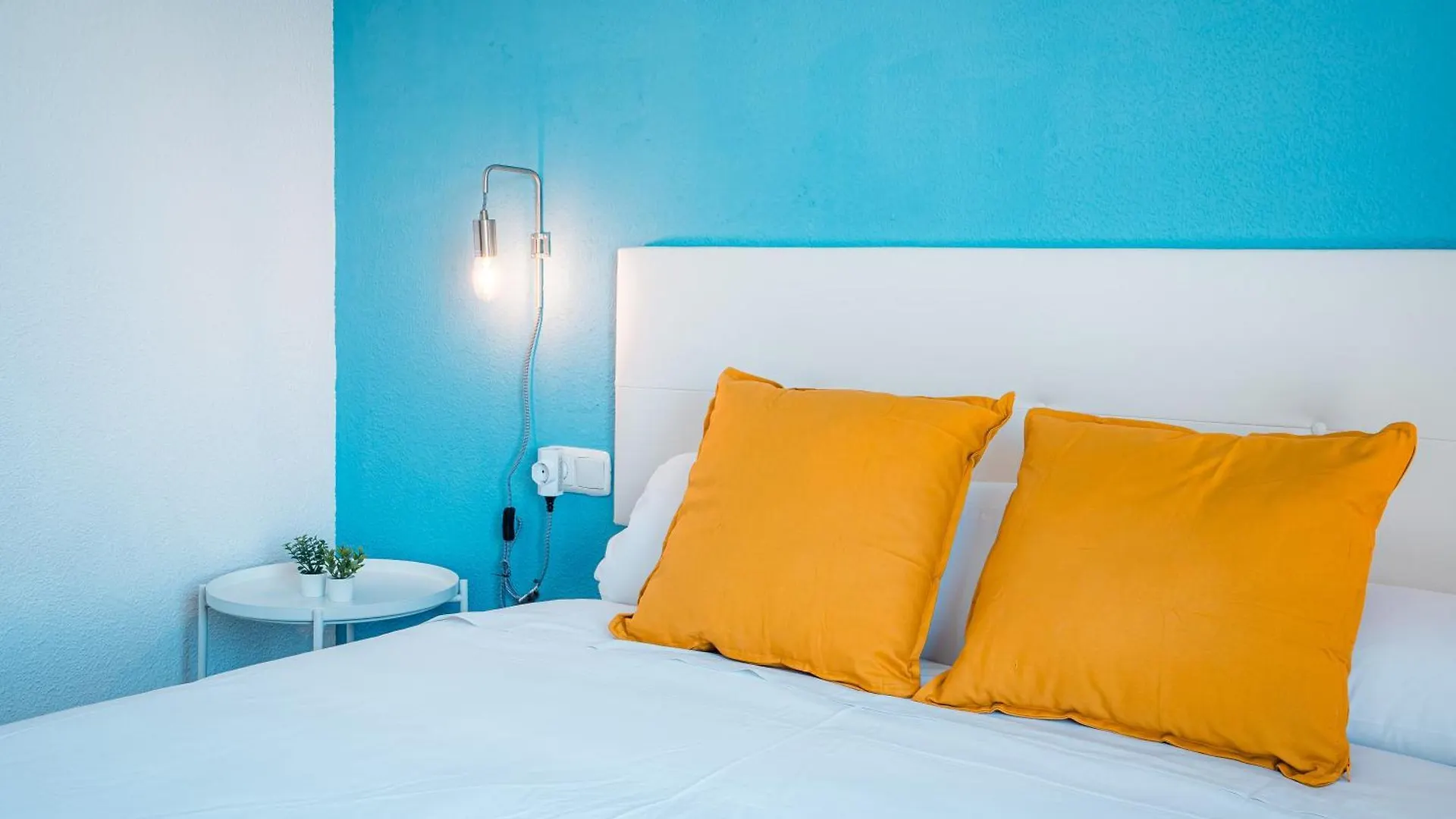 Qh Plaza San Isidro Apartment Granada