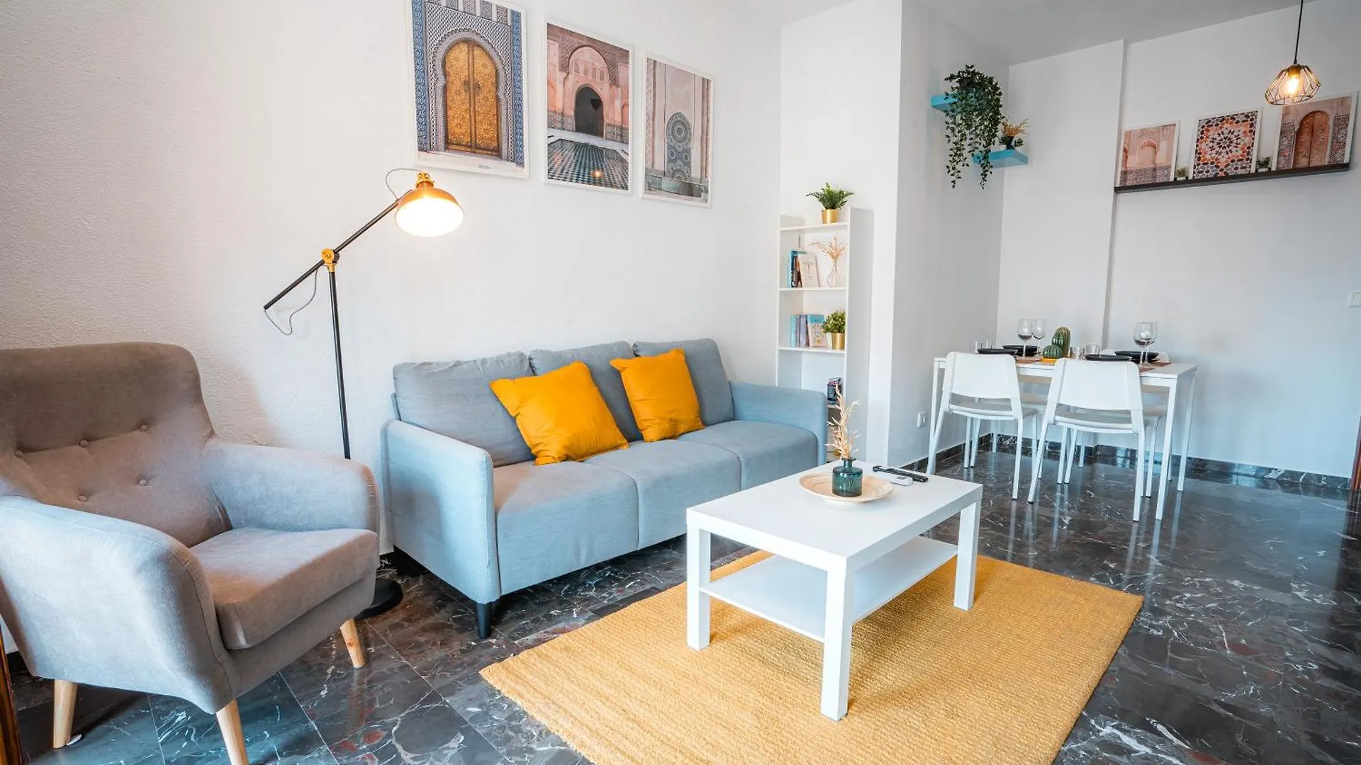 Qh Plaza San Isidro Apartment Granada